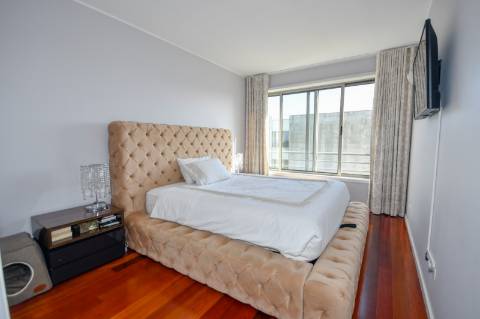 T2 | equipado | mobilado em Condomínio Privado com Piscina | Maia