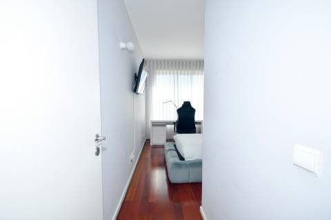 T2 | equipado | mobilado em Condomínio Privado com Piscina | Maia