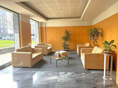 T1 Penthouse c/ terraço | equipado e mobilado e garagem junto ao NorteShopping