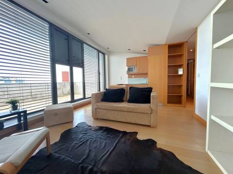 T1 Penthouse c/ terraço | equipado e mobilado e garagem junto ao NorteShopping