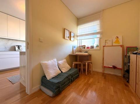 T4+1 c/ vista mar | Logradouro | Varanda nos Pinhais da Foz | Garagem e portaria 24