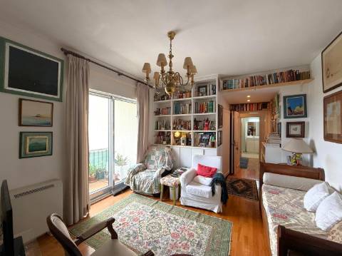 T4+1 com Varandas e Vista Mar | Boavista / Cristo Rei