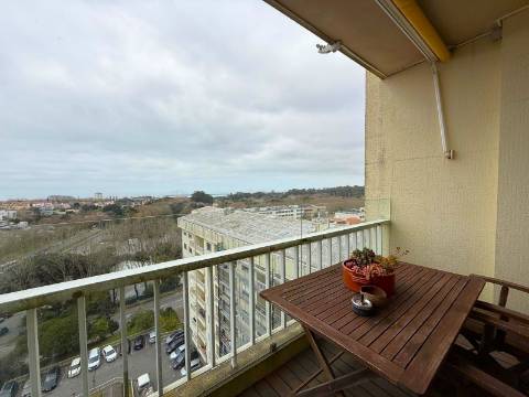 T4+1 com Varandas e Vista Mar | Boavista / Cristo Rei