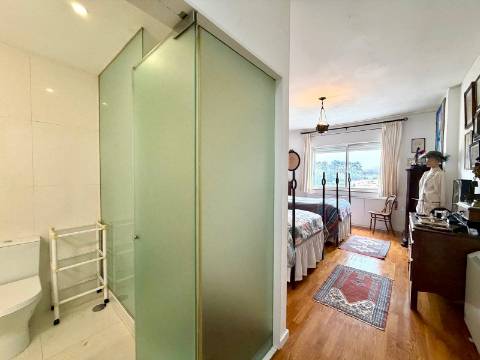 T4+1 com Varandas e Vista Mar | Boavista / Cristo Rei