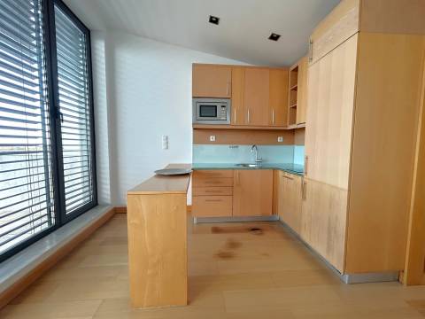 T1 Penthouse c/ terraço | equipado e mobilado e garagem junto ao NorteShopping