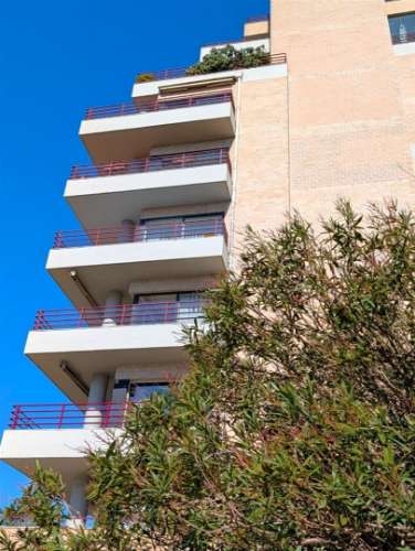 T3 Remodelado com varanda na foz/ vista mar