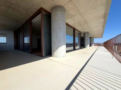 T4 de Luxo com Vistas Mar | Foz do Douro