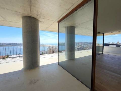 T4 de Luxo com Vistas Mar | Foz do Douro