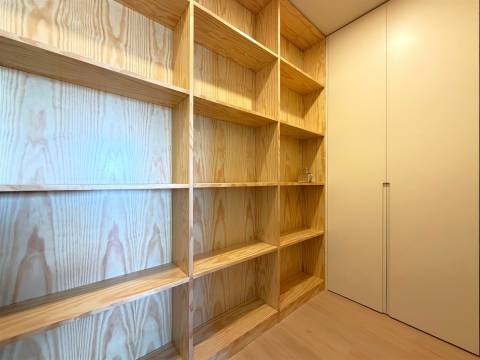 T3 totalmente renovado com garagem | Pinhais da Foz