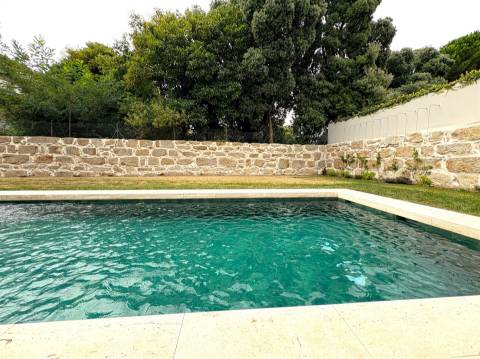 T3 de luxo c/ jardim em Nevogilde no empreendimento Greenstone p/ arrendamento