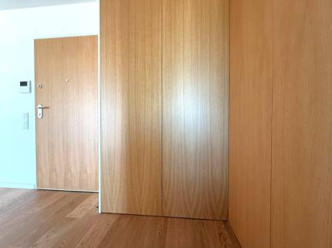 Apartamento T2 com varanda | Matosinhos Sul