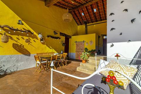 Moradia T5 c/ piscina no norte de Portugal