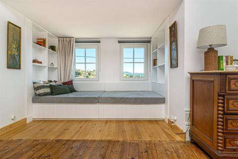 Moradia T5 c/ piscina no norte de Portugal