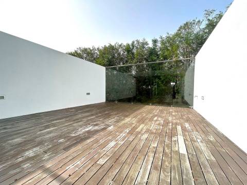 Moradia T4 em condomínio | Vilarinha