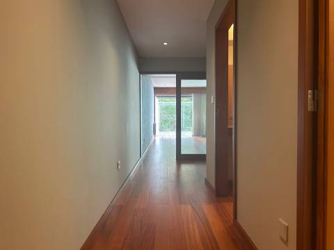 Moradia T4 em condomínio | Vilarinha