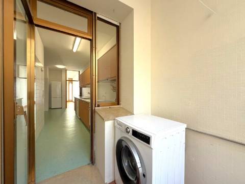 T4 c/ Vista Mar | Varanda | Foz do Douro