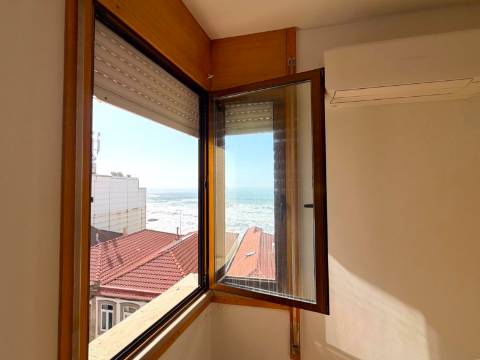 T4 c/ Vista Mar | Varanda | Foz do Douro