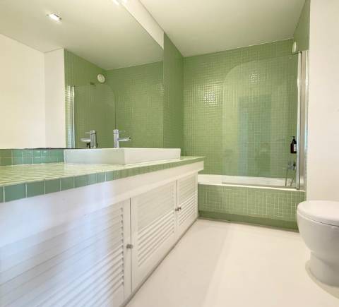 T3 Remodelado com varanda na foz/ vista mar