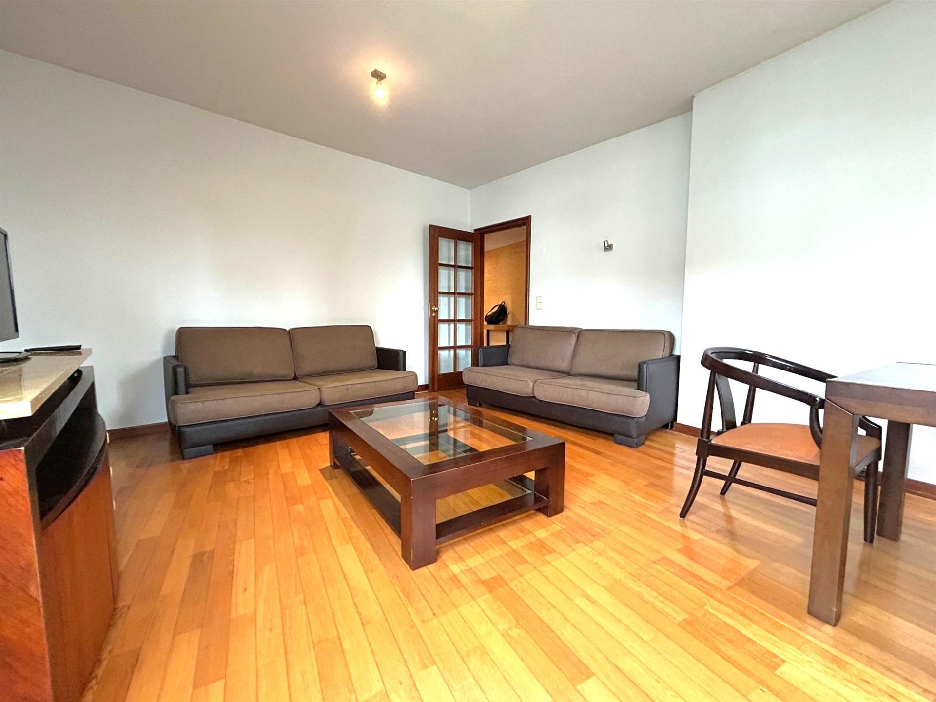 T1 Equipado e Mobilado com Garagem nos Pinhais da Foz