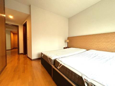 T1 Equipado e Mobilado com Garagem nos Pinhais da Foz