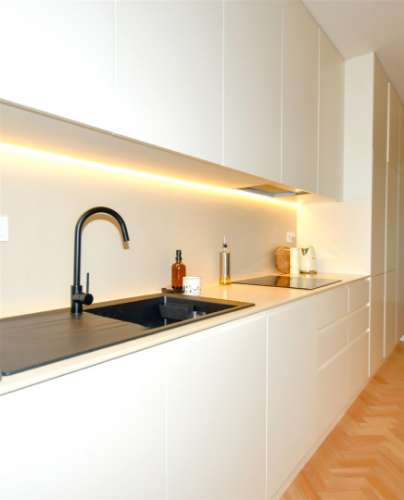 Apartamento T4 de Luxo com 3 frentes no Porto