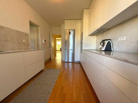 T4+1 com vista mar | Zona Exterior e Varanda | Pinhais da Foz