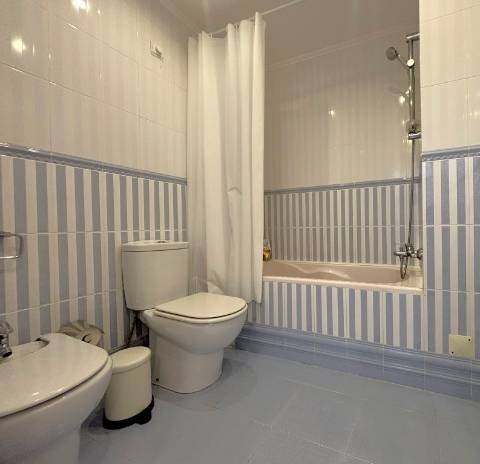 Moradia T5 com jardim e vista mar | Pinhais da Foz