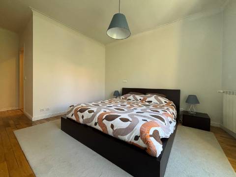 Moradia T5 com jardim e vista mar | Pinhais da Foz