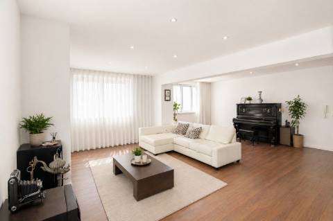 Penthouse T5 com terraço | Piscina e vistas abertas | Boavista