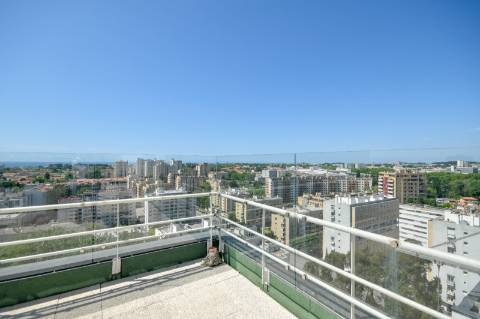 Penthouse T5 com terraço | Piscina e vistas abertas | Boavista