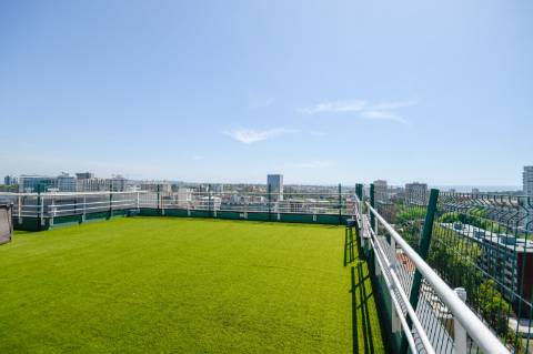 Penthouse T5 com terraço | Piscina e vistas abertas | Boavista
