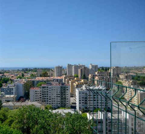 Penthouse T5 com terraço | Piscina e vistas abertas | Boavista