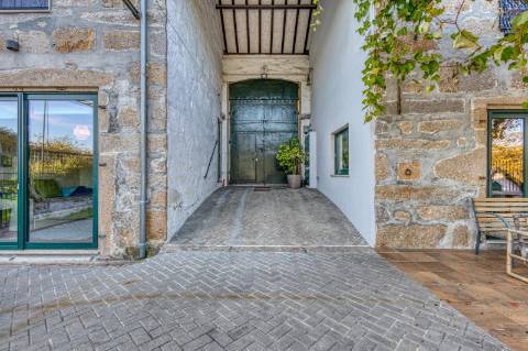 Quinta T7+3 com jardim, bosque e piscina | Grande Porto