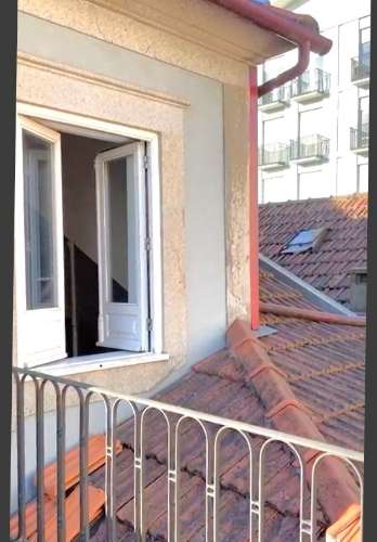 T1 duplex na baixa do Porto