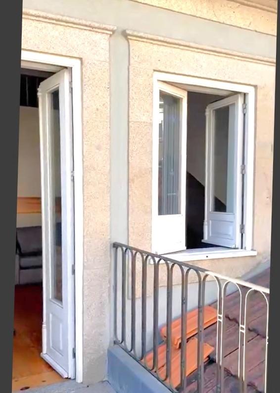 T1 duplex na baixa do Porto