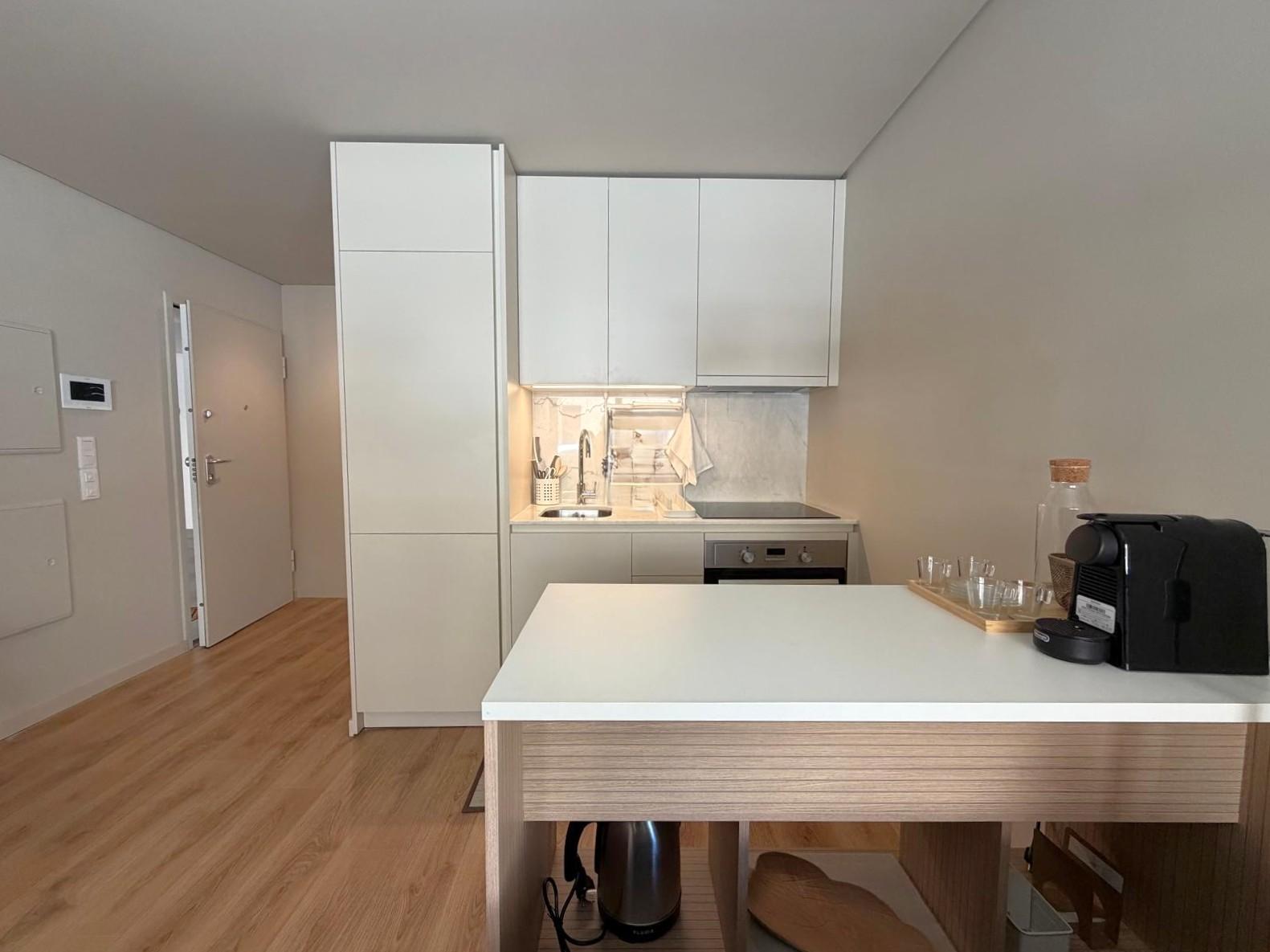 T1 novo,  mobilado e equipado com despesas incluídas | Boavista | Casa da Música