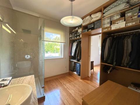 Moradia T2 com terreno | em Matosinhos Circunvalação