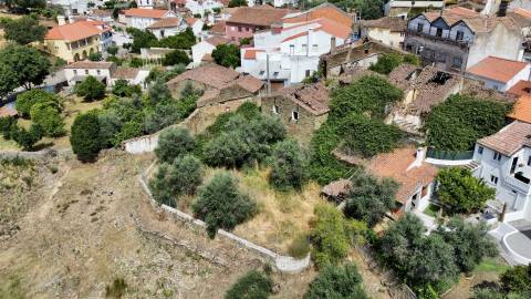 Moradia para Restaurar T0 Venda em Cebolais de Cima e Retaxo,Castelo Branco