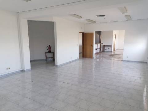 Escritório  Arrendamento em Castelo Branco,Castelo Branco