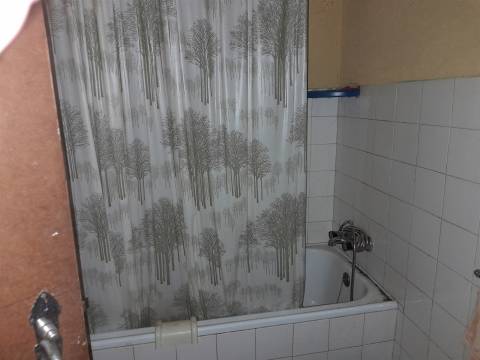 Moradia para Restaurar T4 Venda em Soalheira,Fundão