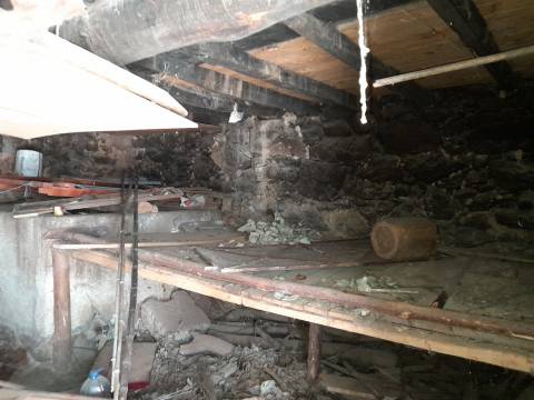 Moradia para Restaurar T4 Venda em Soalheira,Fundão