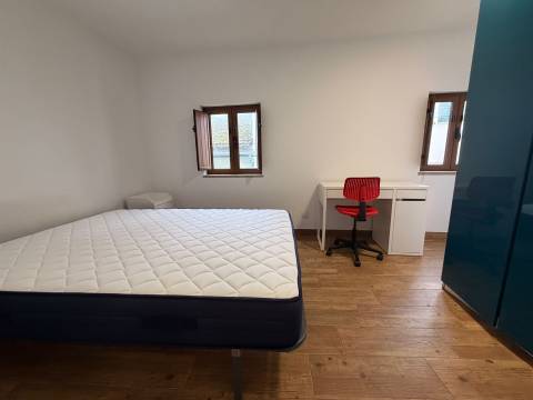 Moradia T2 Arrendamento em Castelo Branco,Castelo Branco