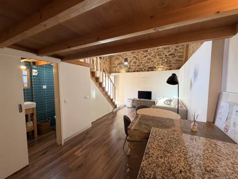 Moradia T1 Arrendamento em Sarzedas,Castelo Branco