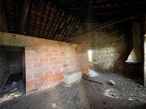 Herdade T5 Venda em Escalos de Baixo e Mata,Castelo Branco