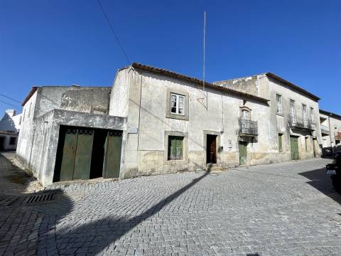Moradia T8 Venda em Póvoa de Rio de Moinhos e Cafede,Castelo Branco