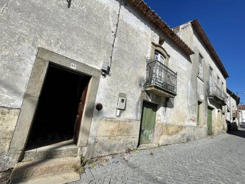 Moradia T8 Venda em Póvoa de Rio de Moinhos e Cafede,Castelo Branco