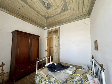 Moradia T8 Venda em Póvoa de Rio de Moinhos e Cafede,Castelo Branco