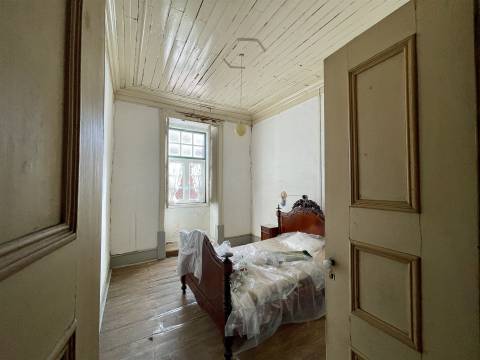 Moradia T8 Venda em Póvoa de Rio de Moinhos e Cafede,Castelo Branco