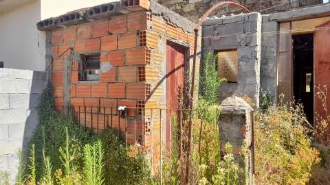 Moradia em Banda T4 DUPLEX Venda em Benquerenças,Castelo Branco