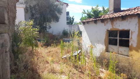 Moradia em Banda T4 DUPLEX Venda em Benquerenças,Castelo Branco